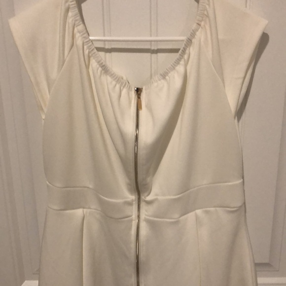 NWT Lalagen XXL gorgeous polyester and spandex cape sleeve dress soft beautiful - Picture 5 of 13